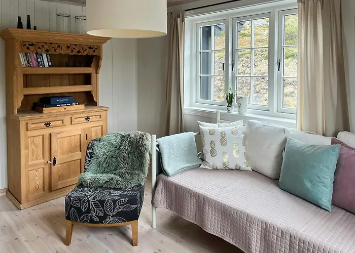 Designer With Panoramic Views In Hovden 比克勒
