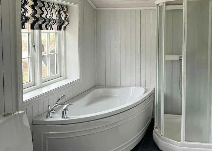 Designer With Panoramic Views In Hovden *